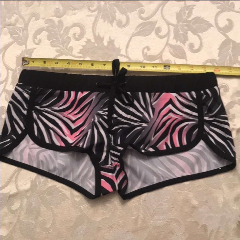 Body glove swim shorts